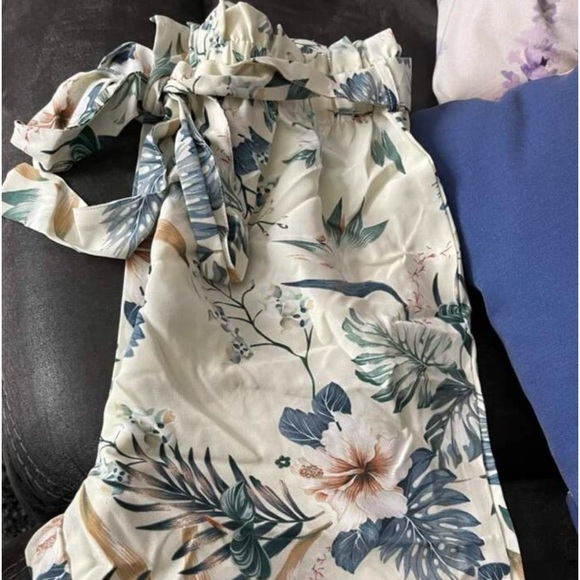 Boho Floral Print Paperbag Belted Pants - Picture 8 of 10